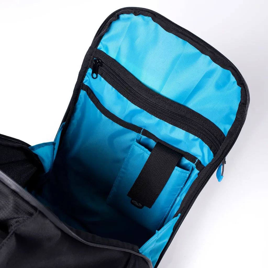 Steel-Backpack-Details-01-1.webp