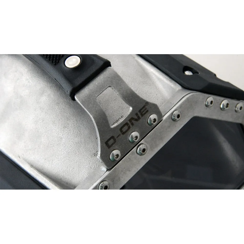 handle-1000x1000w.webp