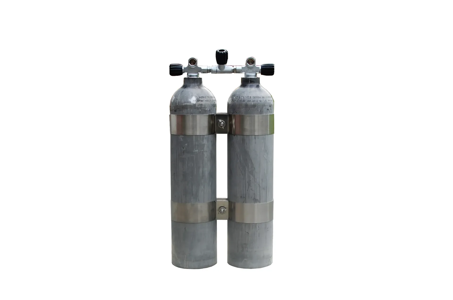 MES  7L/200 bar Twin set with isolation manifold and V4tec twinning bands